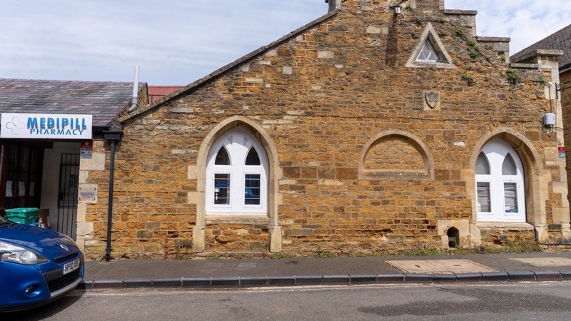 MediPill Pharmacy Deddington shopfront